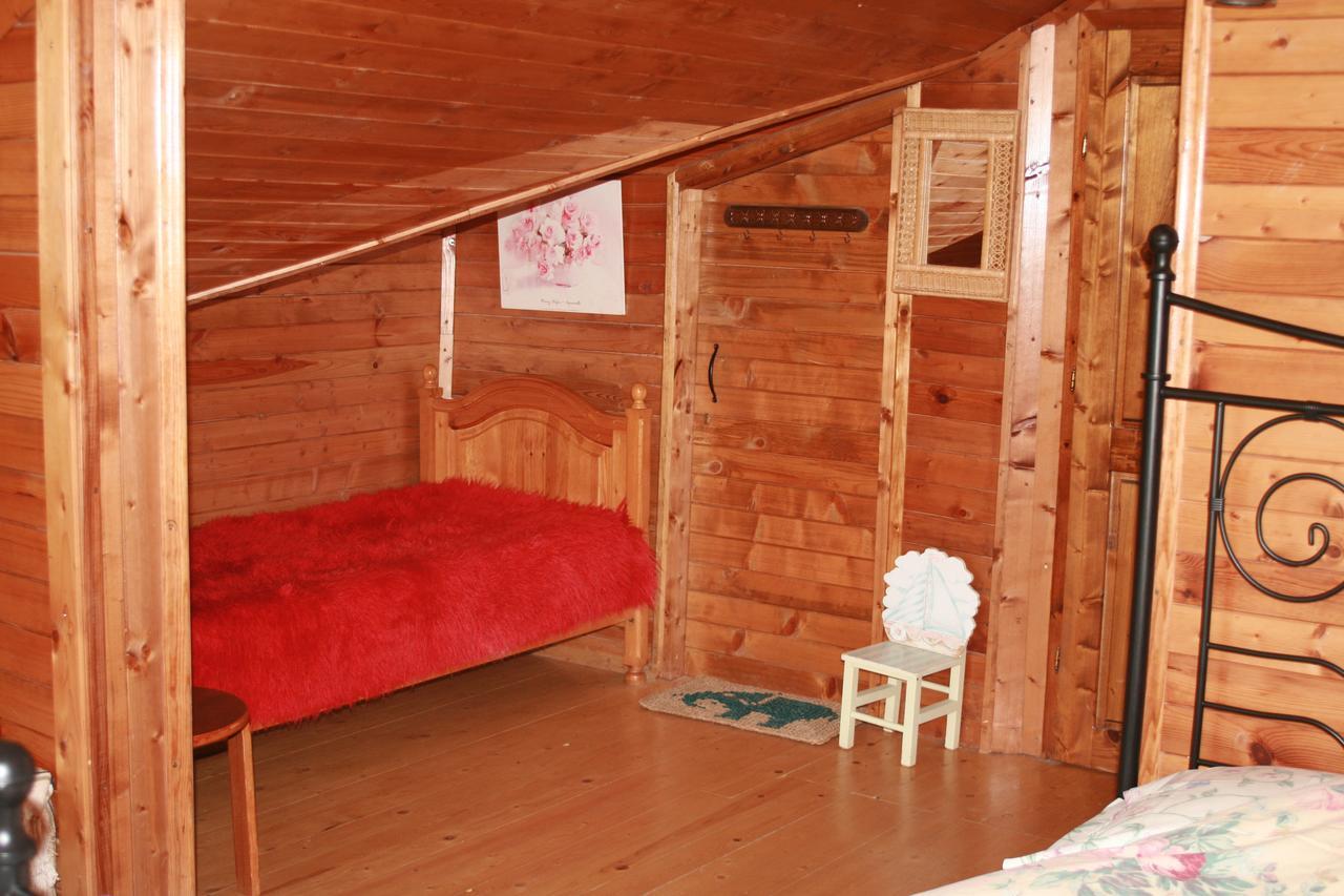 Guest House Kamenik Ягодина Экстерьер фото